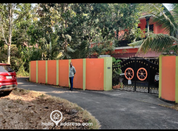 Neighbour hood and left side road