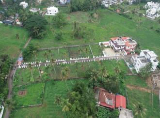 Residential Land for Sale in Ernakulam, Aluva, West kadungalloor, Vrindawan Bus Stop