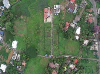 Residential Land for Sale in Ernakulam, Aluva, West kadungalloor, Vrindawan Bus Stop