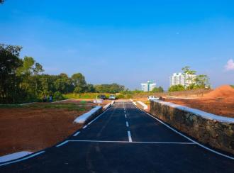 Residential Land for Sale in Ernakulam, Chottanikkara, Thiruvaniyoor, https://maps.google.com/maps?q=9.9368948%2C76.4137843&z=17&hl=en