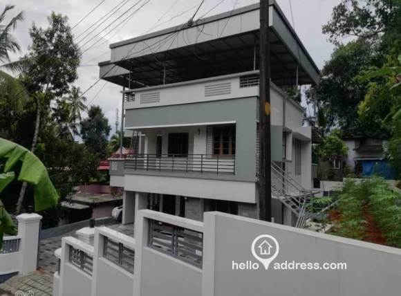First floor for rent, covered terrace