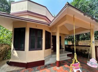 Residential House Villa for Sale in Thrissur, Ayyanthole, Ayyanthole