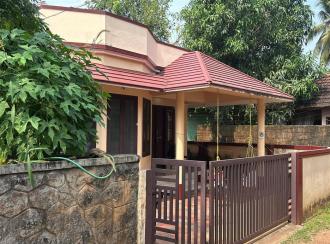 Residential House Villa for Sale in Thrissur, Ayyanthole, Ayyanthole
