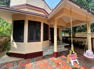 Residential House Villa for Sale in Thrissur, Ayyanthole, Ayyanthole