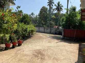 Residential House Villa for Sale in Kollam, Karunagapally, Oachira, Payikuzhi Prayar RV SM School