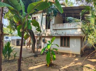 Residential House Villa for Sale in Kollam, Karunagapally, Karunagapally town, Near Thuppasseril Cloth Centre