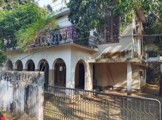 Residential House Villa for Sale in Kollam, Karunagapally, Karunagapally town, Near Thuppasseril Cloth Centre
