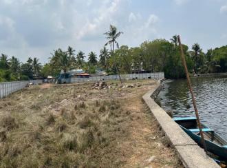 വാസയോഗ്യമായ ഭൂമി വില്പനയ്ക്ക് എറണാകുളം, Palluruthy, Palluruthy