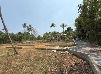 Residential Land for SaleErnakulam, Muvattupuzha, Mannoor