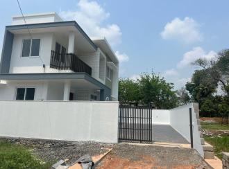 Residential House Villa for Sale in Ernakulam, Aluva, Aluva, uliyanoor
