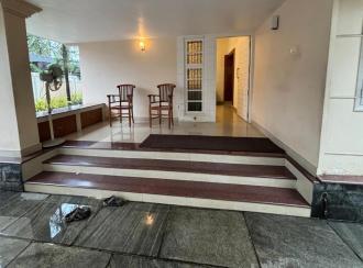 Residential House Villa for Sale in Kozhikode, Nadakkavu, West nadakkavu, West Nadakavu, Kannur Road, Calicut, near Nadakavu Market & English Church