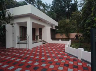 Residential House Villa for Sale in Ernakulam, Mulanthuruthy, Arakkunnam