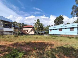 Residential Land for Sale in Trivandrum, Thiruvananthapuram, Pappanamcode, Pappanamcode