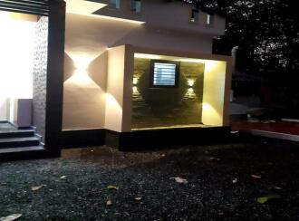 വാസയോഗ്യമായ വീട് വില്പനയ്ക്ക് Pathanamthitta, Pandalam, Pandalam, Cherumalamukk Bus stop