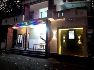 വാസയോഗ്യമായ വീട് വില്പനയ്ക്ക് Pathanamthitta, Pandalam, Pandalam, Cherumalamukk Bus stop