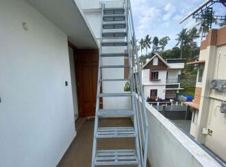 Residential House Villa for Sale in Ernakulam, Aluva, Pukkattupady