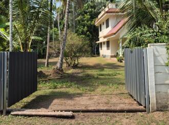 Residential Land for Sale in Thrissur, Kodungallur, Kodungallur, Parapulli bazar