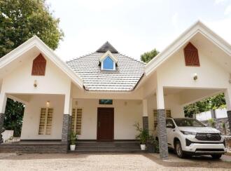 Residential House Villa for Sale in Kottayam, Kottayam town, Arpookara, Villoonni