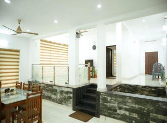 Residential House Villa for Sale in Kottayam, Kottayam town, Arpookara, Villoonni