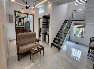 Residential House Villa for Sale in Idukki, Thodupuzha, Thodupuzha town, Kanjiramattom Temple Road