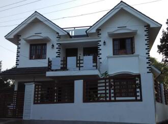Residential House Villa for Sale in Ernakulam, Kalammassery, Thevakkal, Green valley