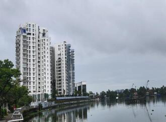 Residential Apartment for Sale in Ernakulam, Ernakulam town, Marine drive