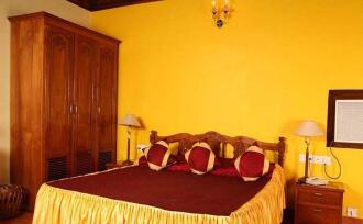 Commercial Building for Sale in Kottayam, Kumarakom, Kumarakom