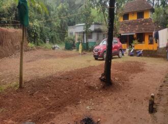 Residential Land for Sale in Thrissur, Thrissur, Urakam, Near to Veliyathuparambu mosque
