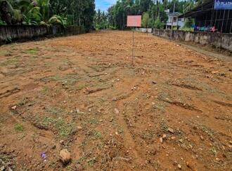 Commercial Land for Sale in Pathanamthitta, Thiruvalla, Podiyadi, Near Podiyadi ICICI Bank