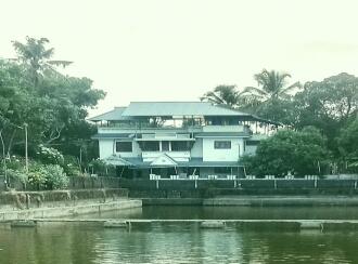 Residential House Villa for Sale in Thrissur, Irinjalakuda, Irinjalakuda, Nr Koodalmanickyam temple