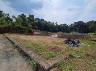 Residential Land for Sale in Ernakulam, Kanayannur, Kanayannur, Kureekad Kottayathupara Road (Namburisshan Mala Road)