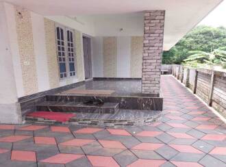 Residential House Villa for Sale in Ernakulam, Angamaly, Poothamkutty, Kotai Bus Stop Road, Athani