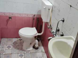 Residential House Villa for Sale in Ernakulam, Tripunithura, Eroor, Aanjalil road