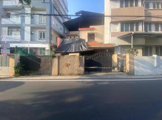 Residential House Villa for Sale in Ernakulam, Ernakulam town, M g road, Near Kasavukada