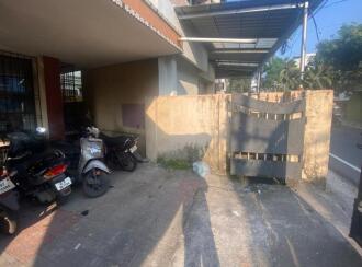 Residential House Villa for Sale in Ernakulam, Ernakulam town, M g road, Near Kasavukada
