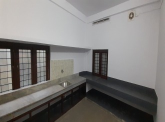 Commercial Building for Sale in Kottayam, Pala, Ramapuram, Ramapuram-Koothattukulam District Major Road