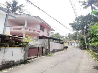 വാസയോഗ്യമായ ഭൂമി വില്പനയ്ക്ക് Trivandrum, Thiruvananthapuram, Mannanthala, Guruji lane , keraladitipuran road