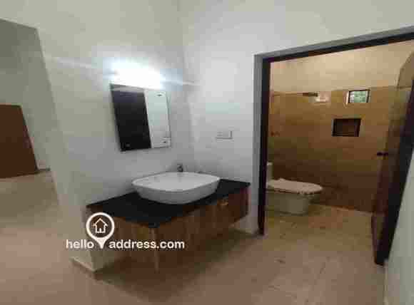 Bathroom with wet & dry areas