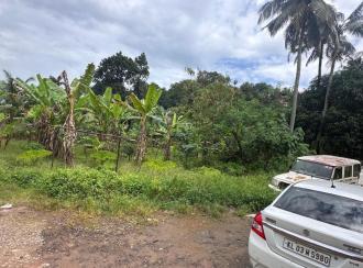 Commercial Building for Sale in Pathanamthitta, Pathanamthitta, Makkamkunnu