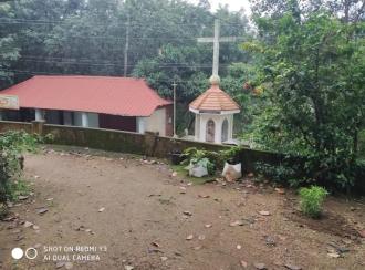 Commercial Land for Sale in Pathanamthitta, Konni, Pramadom, Vattappara Bus Stop