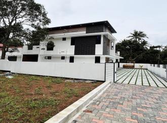 Residential House Villa for Sale in Kollam, Parippally, Parippally Town, 8°49'06.3"N 76°45'30.4"E