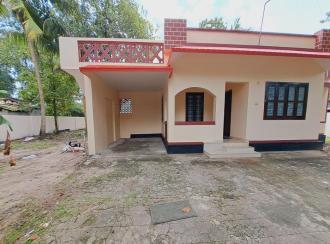Residential House Villa for Sale in Alleppey, Alappuzha, Thathampally, Cheramankulangara