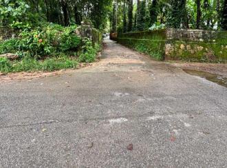 Residential Land for Sale in Pathanamthitta, Pathanamthitta, Elanthoor, Elanthoor Market