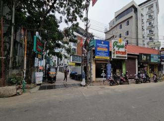 Commercial Shop for Sale in Trivandrum, Thiruvananthapuram, Thampanoor, 8°29'20.4"N 76°57'13.4"E