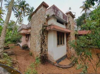 Residential House Villa for Sale in Alleppey, Alappuzha, Thathampally, St. Michael’s School