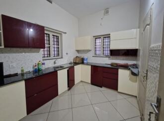 Residential House Villa for Sale in Thrissur, Guruvayur, Thaikkad, Palli Road, Thaikkad, Guruvayur