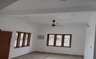 Residential House Villa for Sale in Ernakulam, Aluva, Kadungalloor, Green Fields Lane