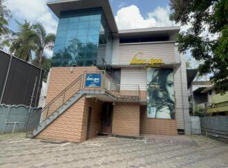 Commercial Building for Sale in Thrissur, Thrissur, Chembukkavu, Near Old Zoo , Thrissur