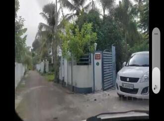 Residential Land for Sale in Thrissur, Irinjalakuda, Vellangallur, aripalam