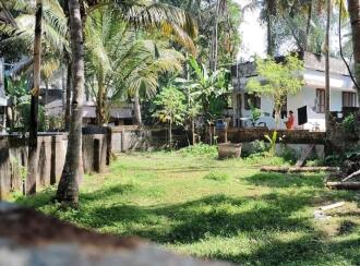 Residential Land for Sale in Kollam, Kollam, Kavanadu, 100 Meter away from Poovanpuzha Temple, Kavanad